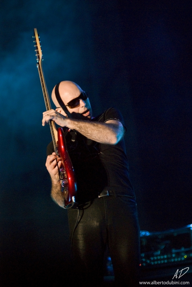 Joe Satriani