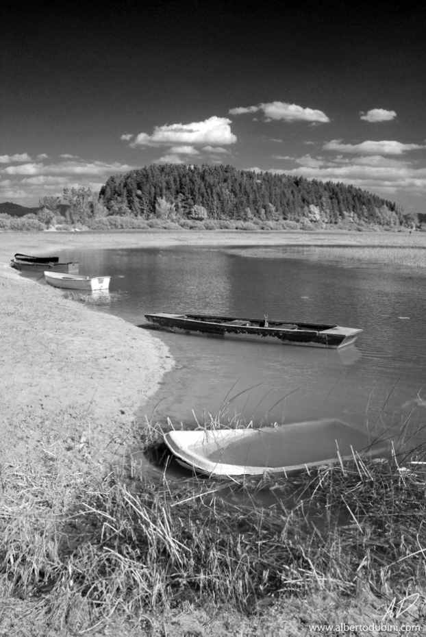 BOATS UNDER WATER 